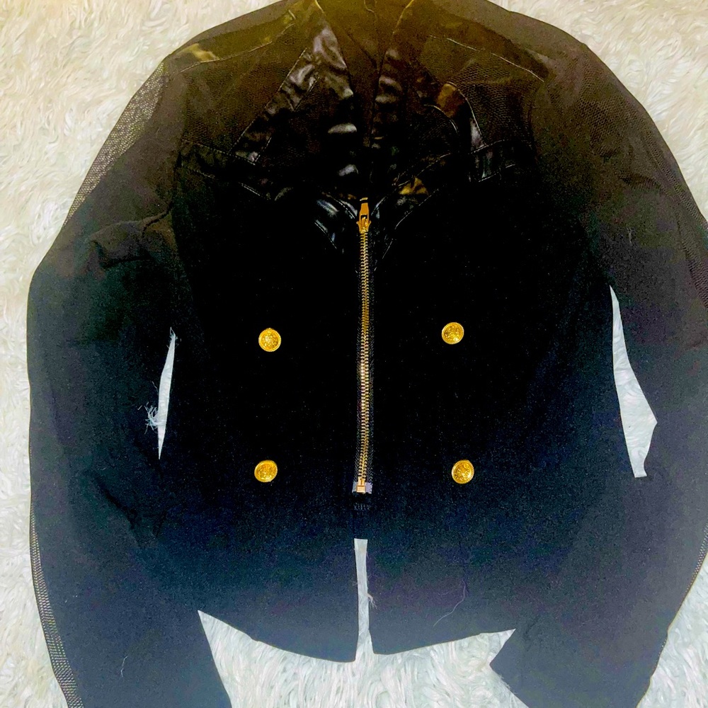 Black fitted jacket